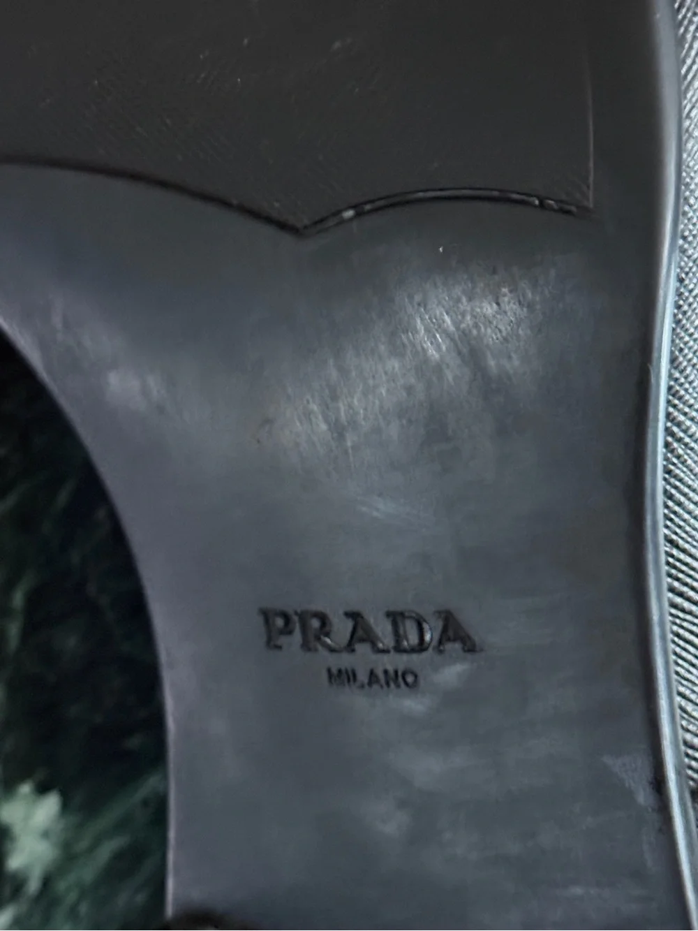 Prada Black Leather Derby Lace-Up Shoes well cared for by Fortune 500 executive
